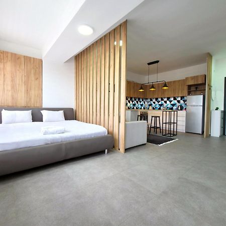 Urban Hostel & Apartments Skopje Bagian luar foto