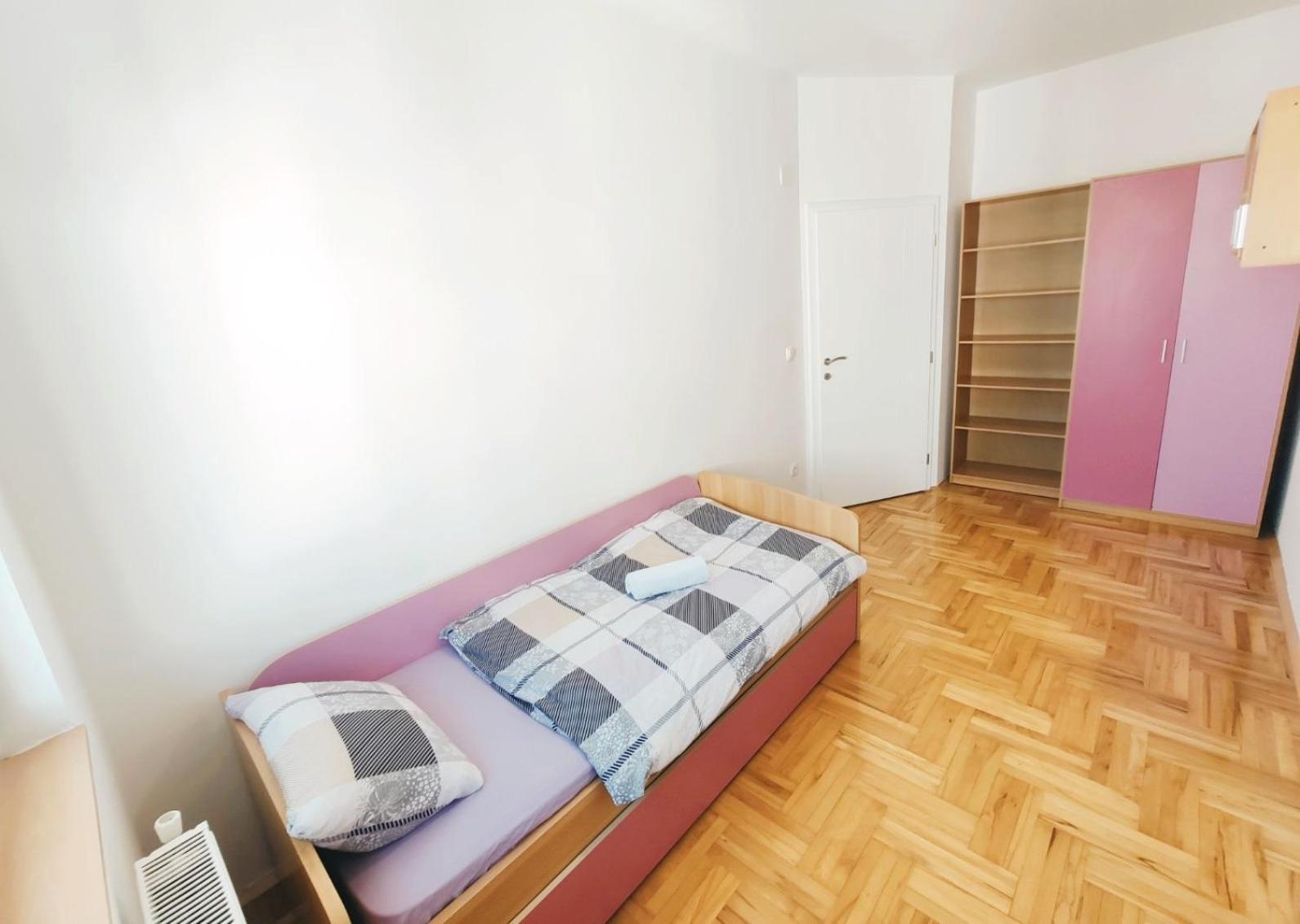 Urban Hostel & Apartments Skopje Ruang foto